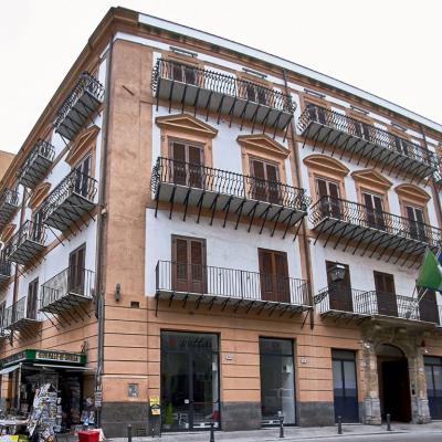 Esterno 3