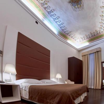 Camere 9